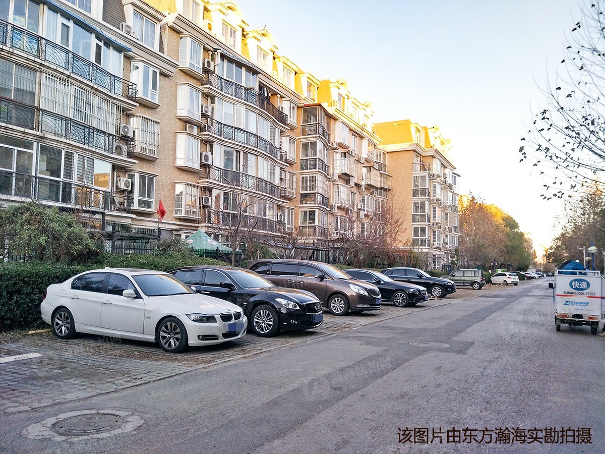 旗舰凯旋一期366号楼212室