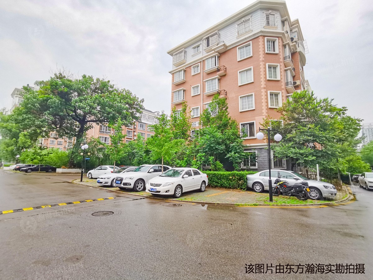清澄名苑南区16号楼1单元301室（上叠）