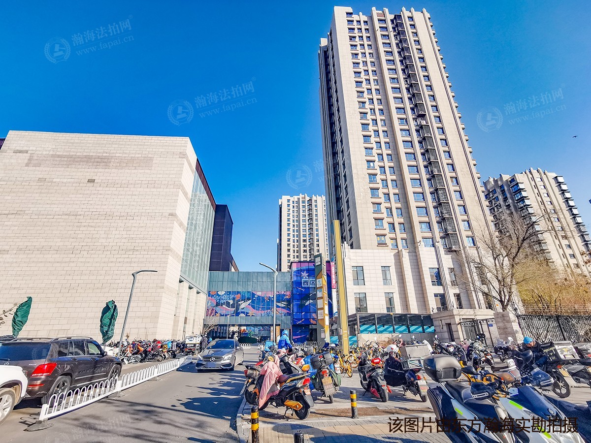 长楹天街3号楼8单元1202室