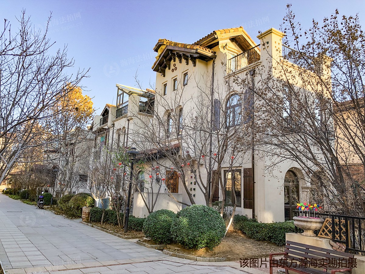 通州中建红杉溪谷37号楼104室联排别墅