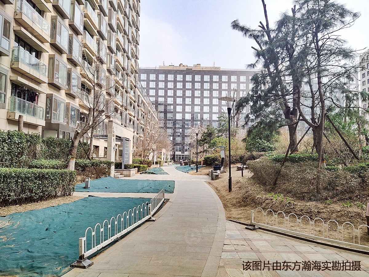 北京尊府3号楼1718室（含室内物品）
