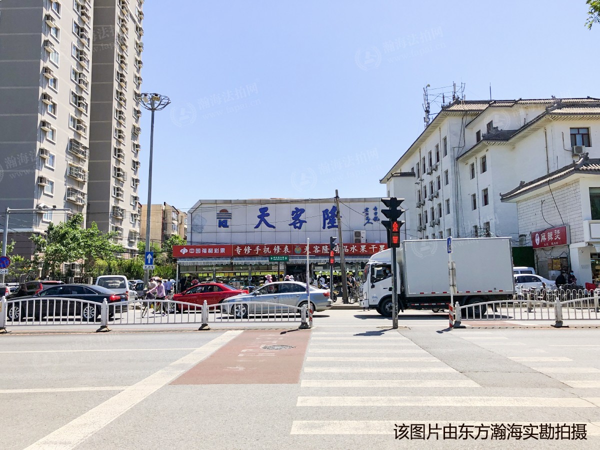 彩虹新城45号楼1单元604室
