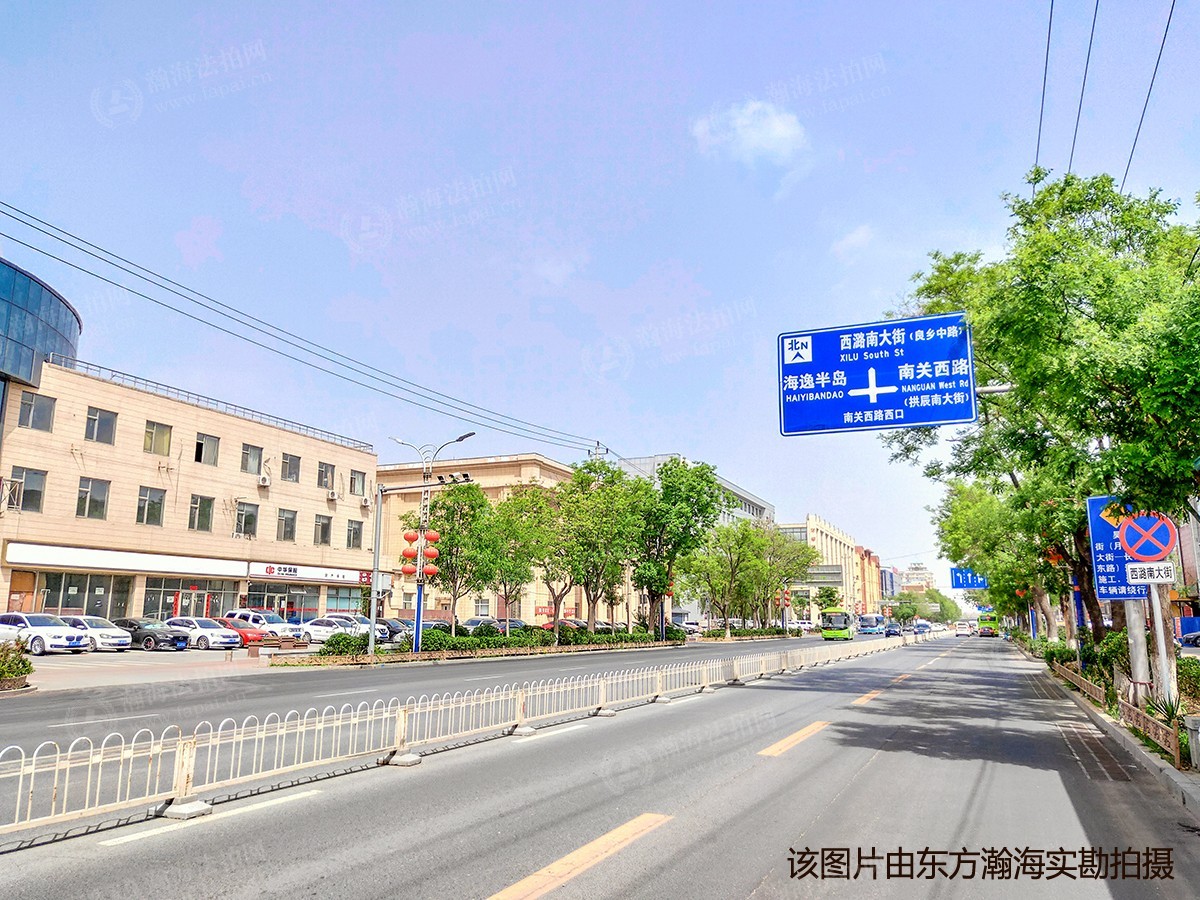 海逸半岛6号楼1单元202室