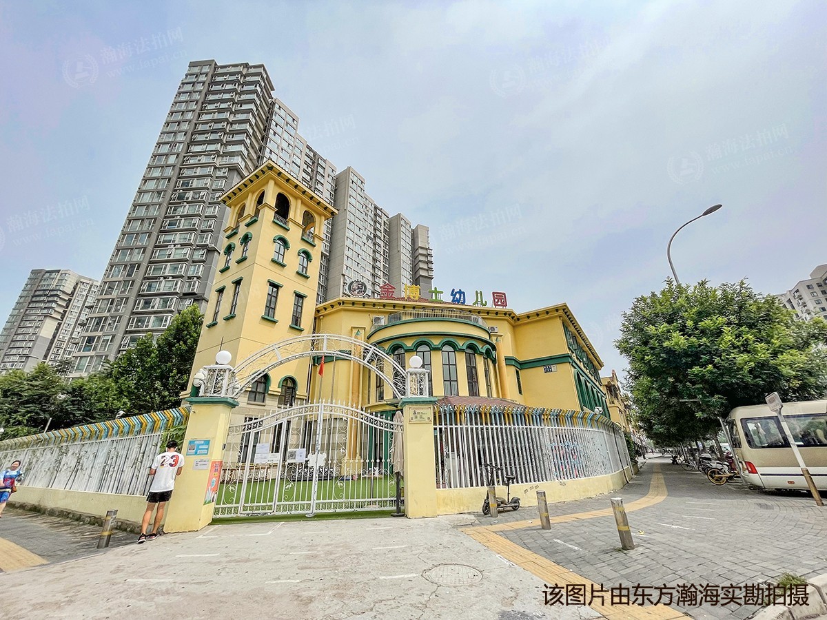 国美第一城2号院8号楼4单元302室