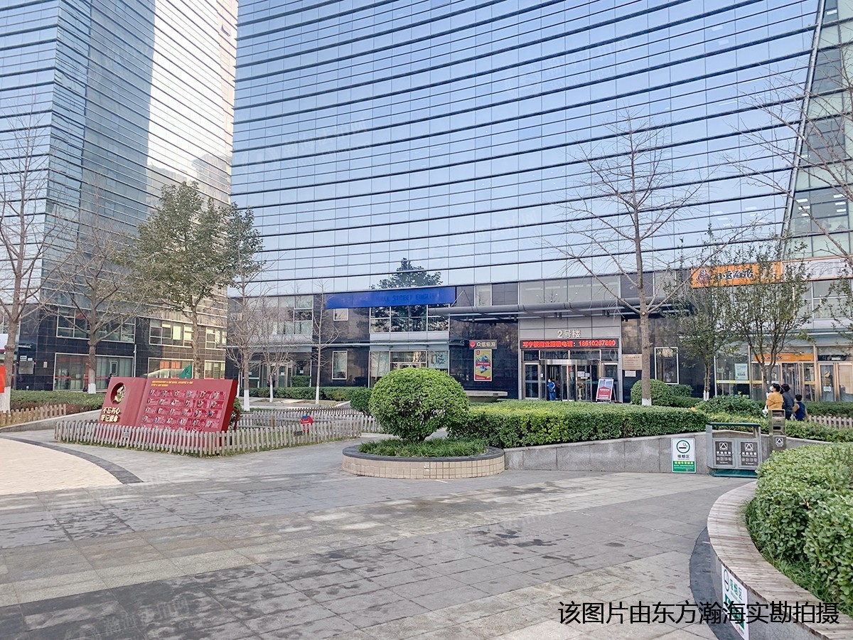 沁园春景6号楼4单元301室