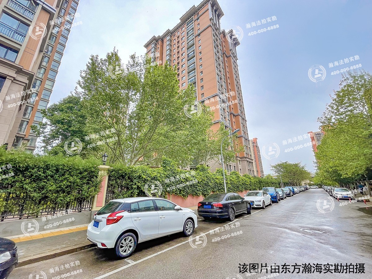 荣尊堡国际俱乐部公寓B座27E室