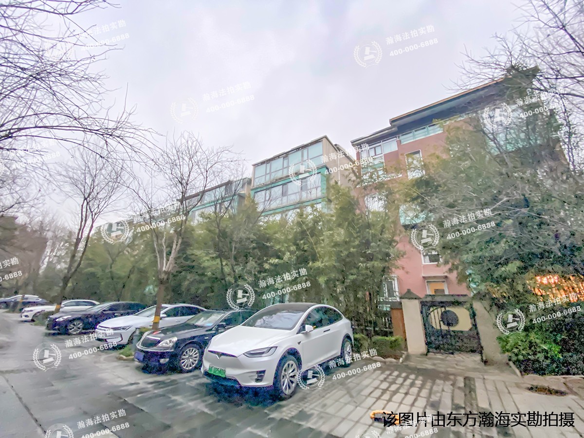 复地首府5号楼303室
