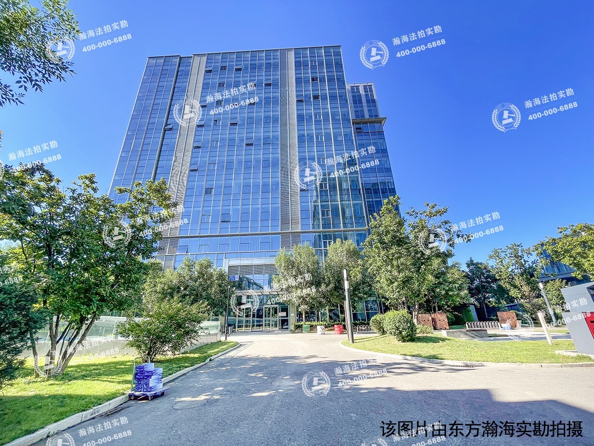 绿地中央广场3号楼802室