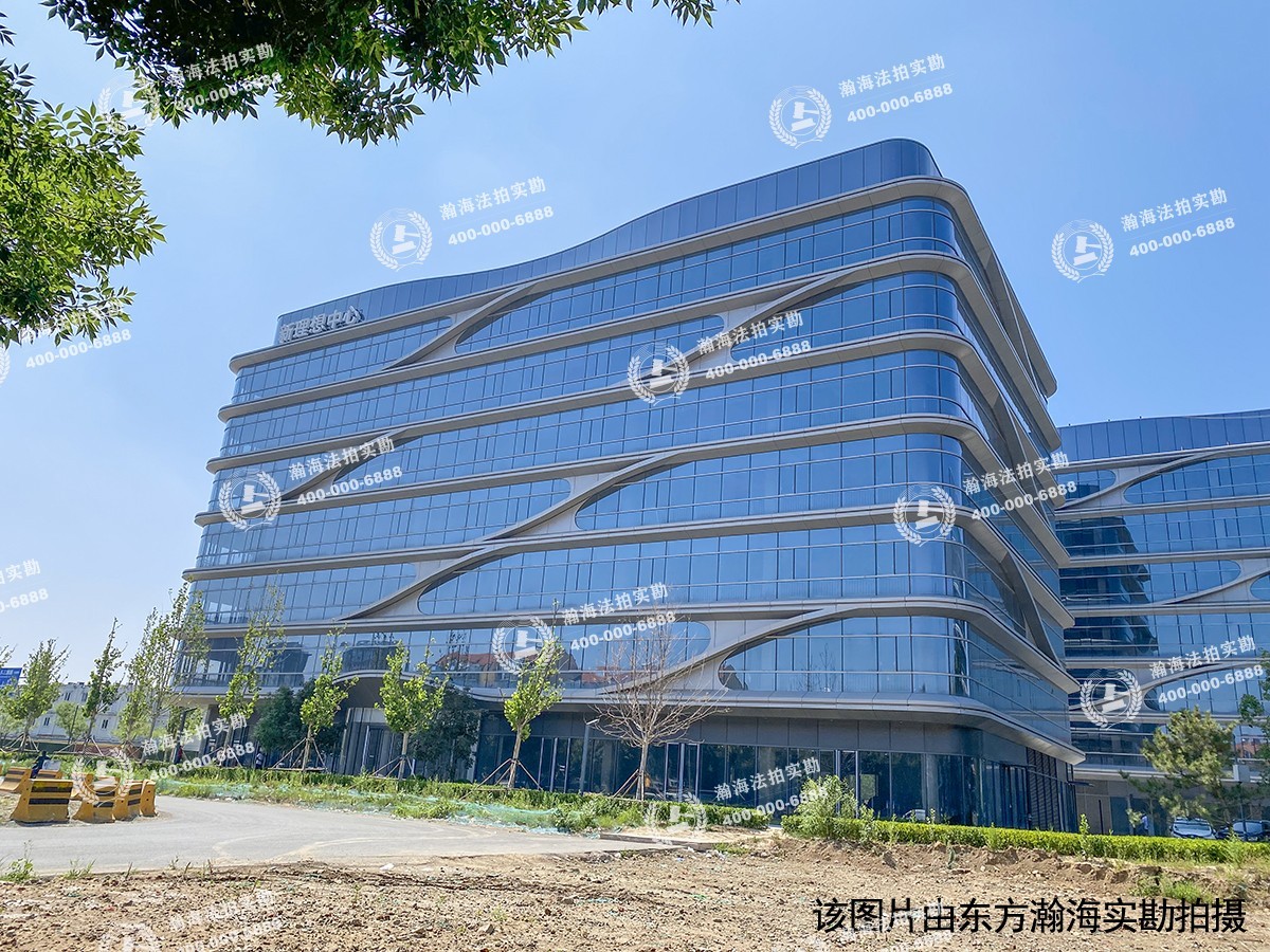 名佳花园三区56号楼2单元211室