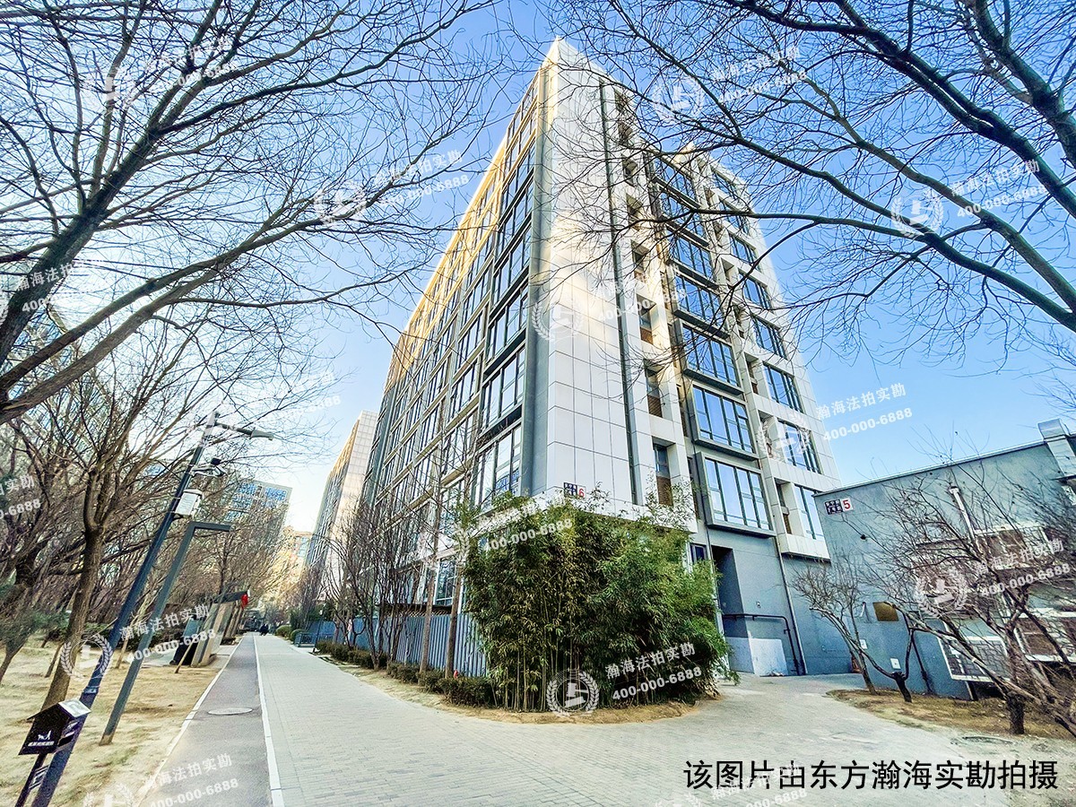 IDCITY艾迪城6号楼715室