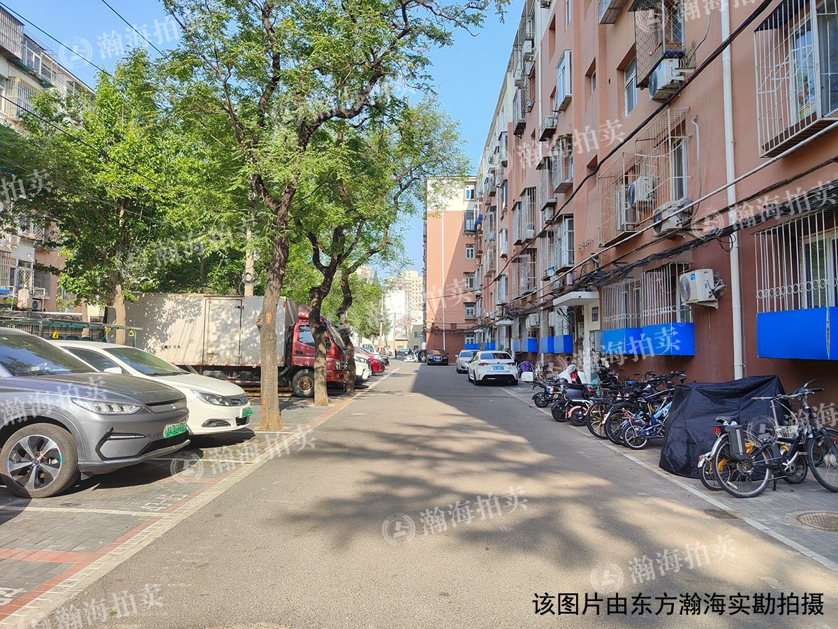 八角北路20号楼4单元68室