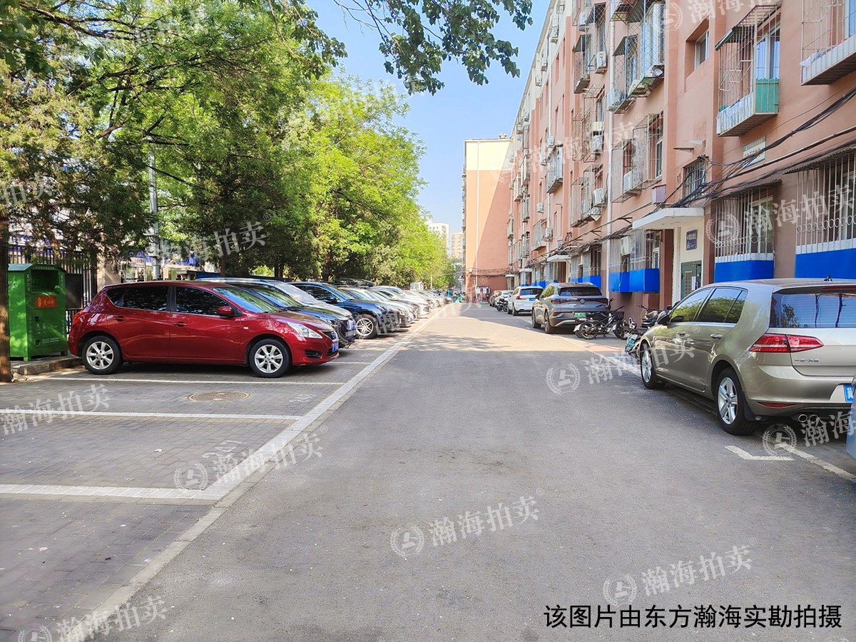八角北路20号楼4单元68室