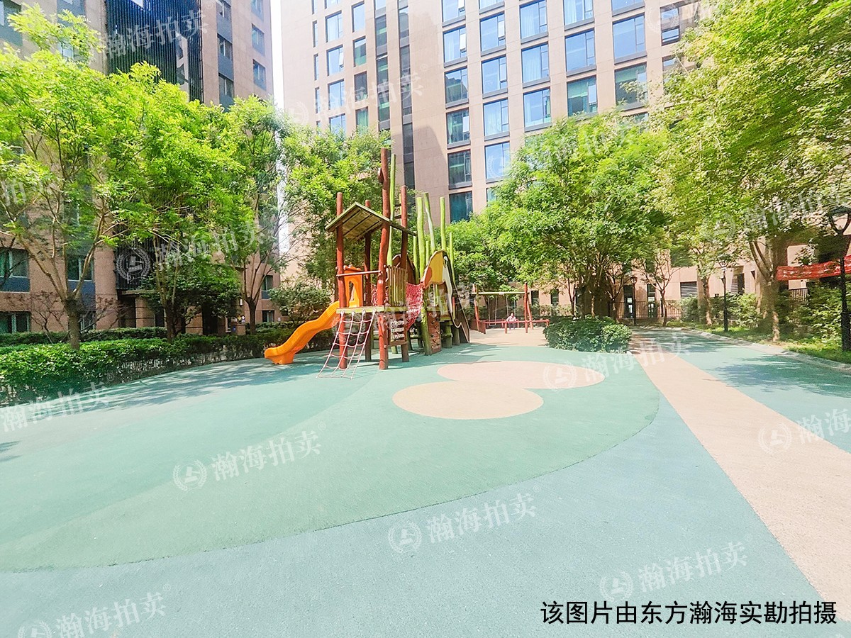 利锦府府上3号楼208室