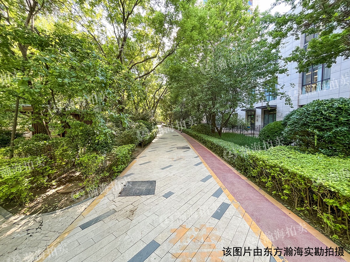 灵秀山庄22号楼2单元502室