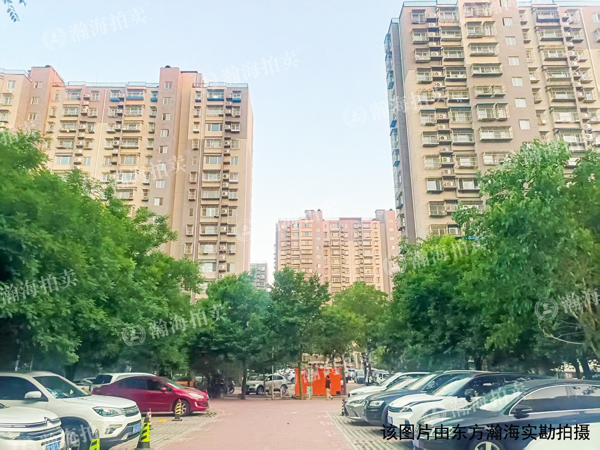 南庭新苑南区3号楼2单元402室