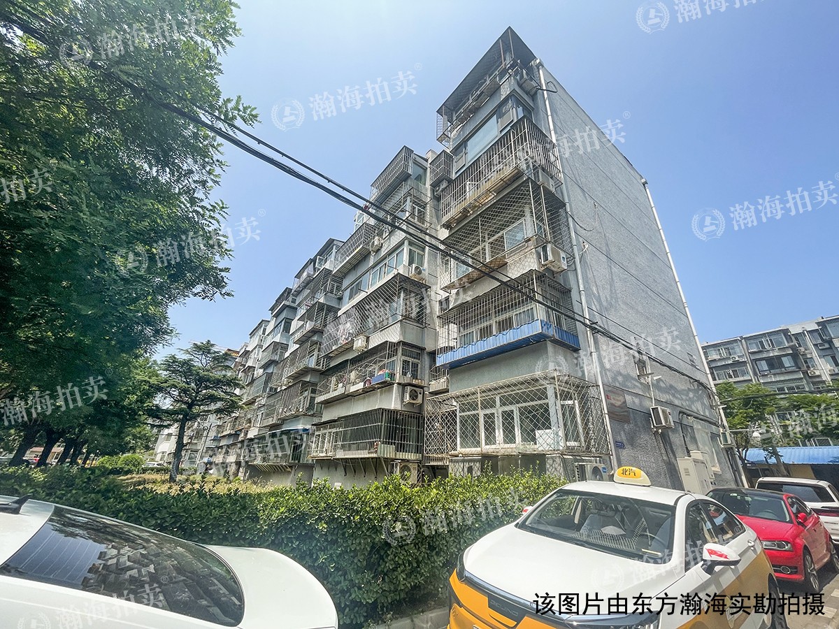 胜利小区1号楼204室