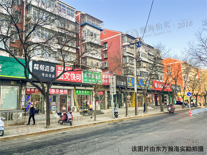 64822700-a1eb-4656-b4b1-e97ea3029d72(1)