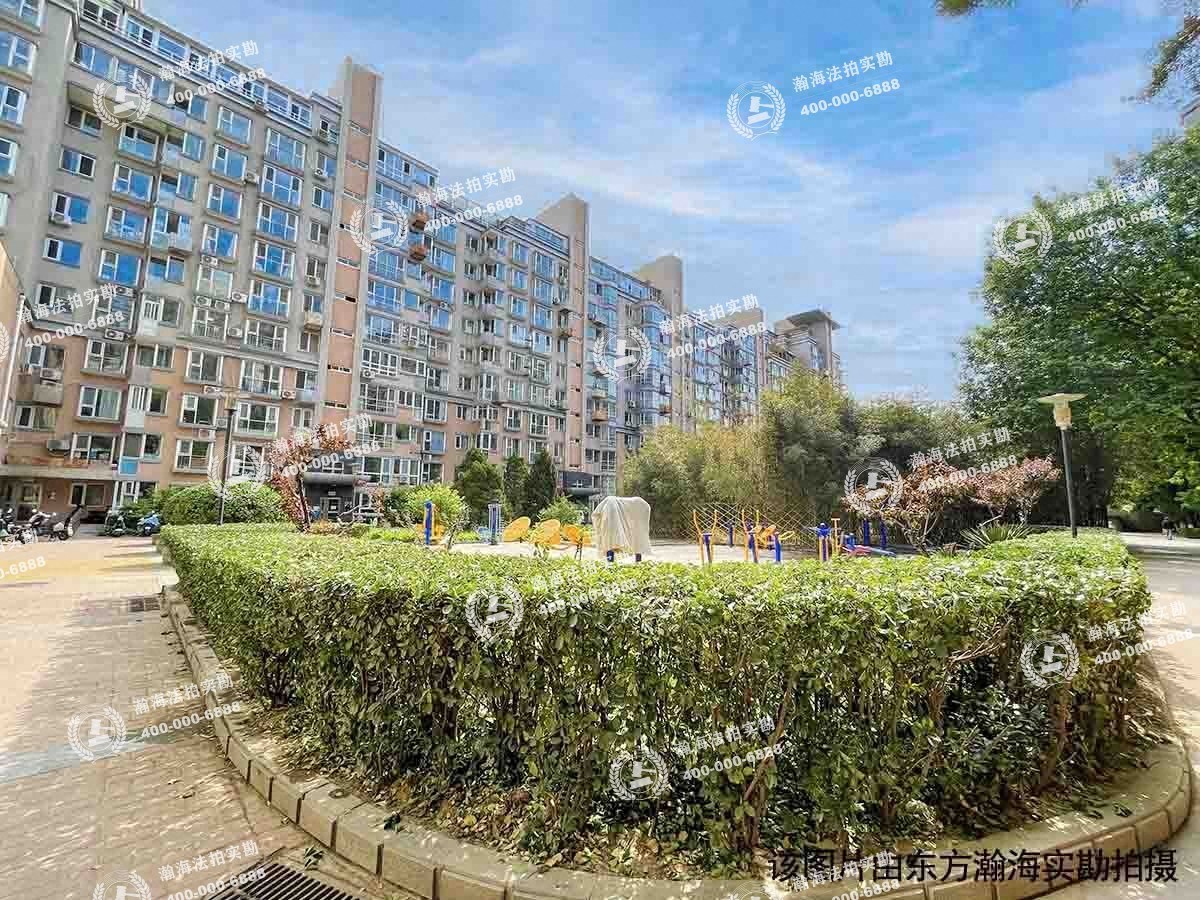 枫桦豪景二期6号楼8单元10-1102室