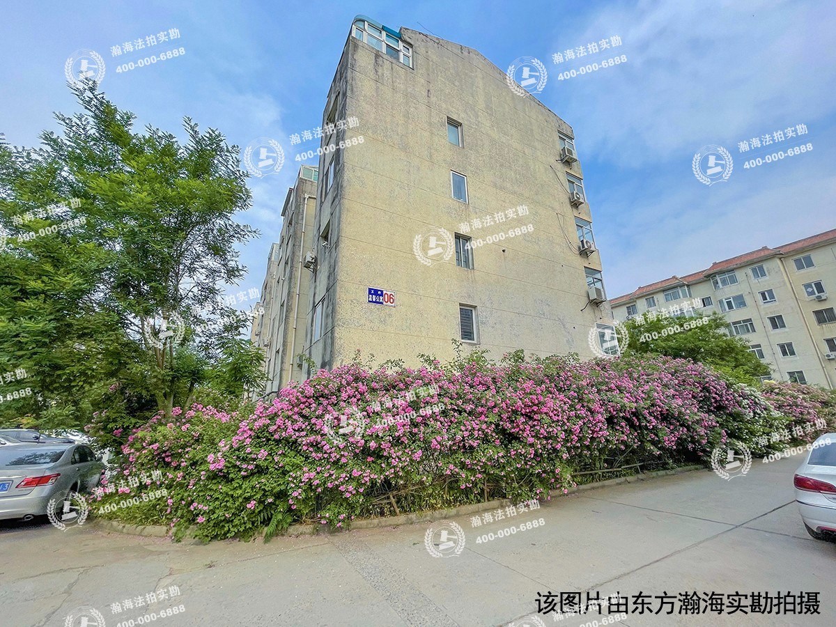 王府温馨公寓12号楼2单元201室