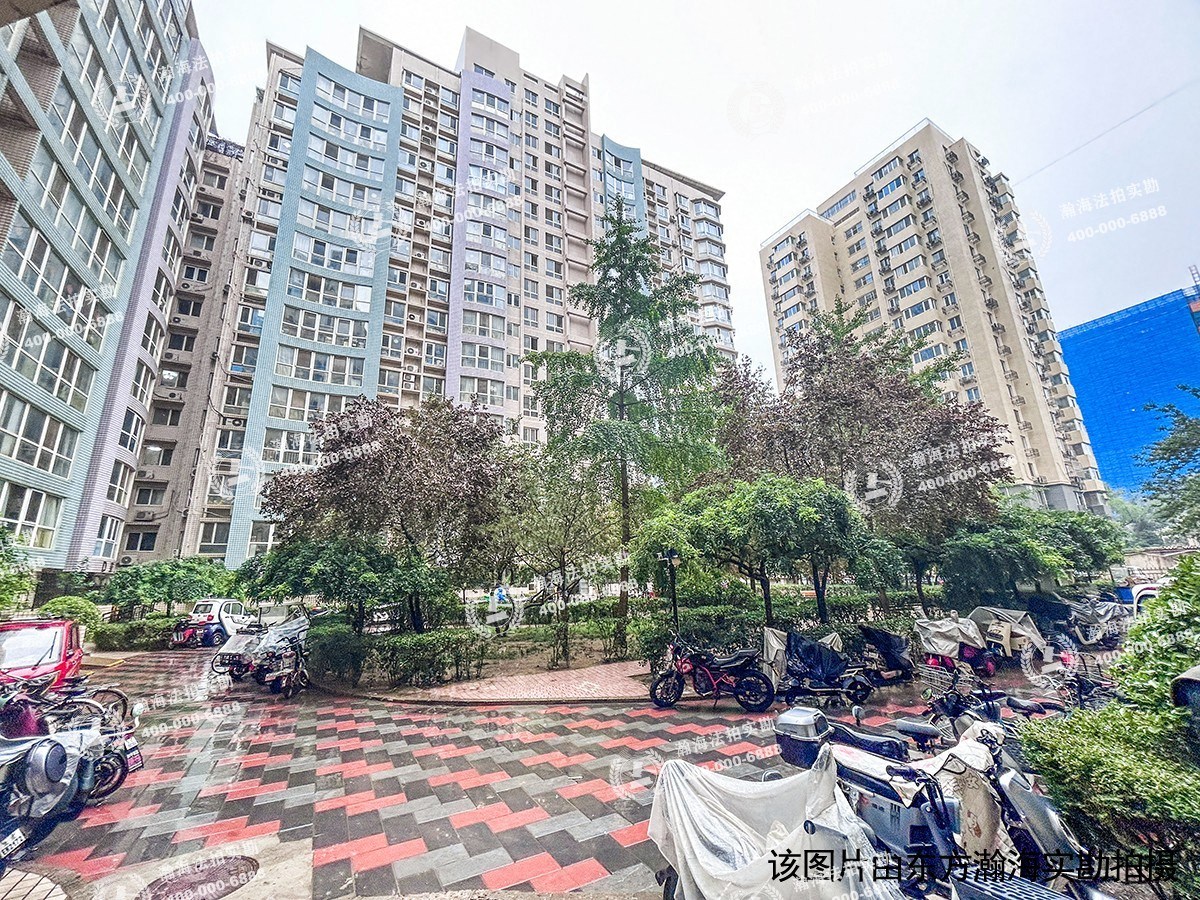 华府景园1号楼4单元302室
