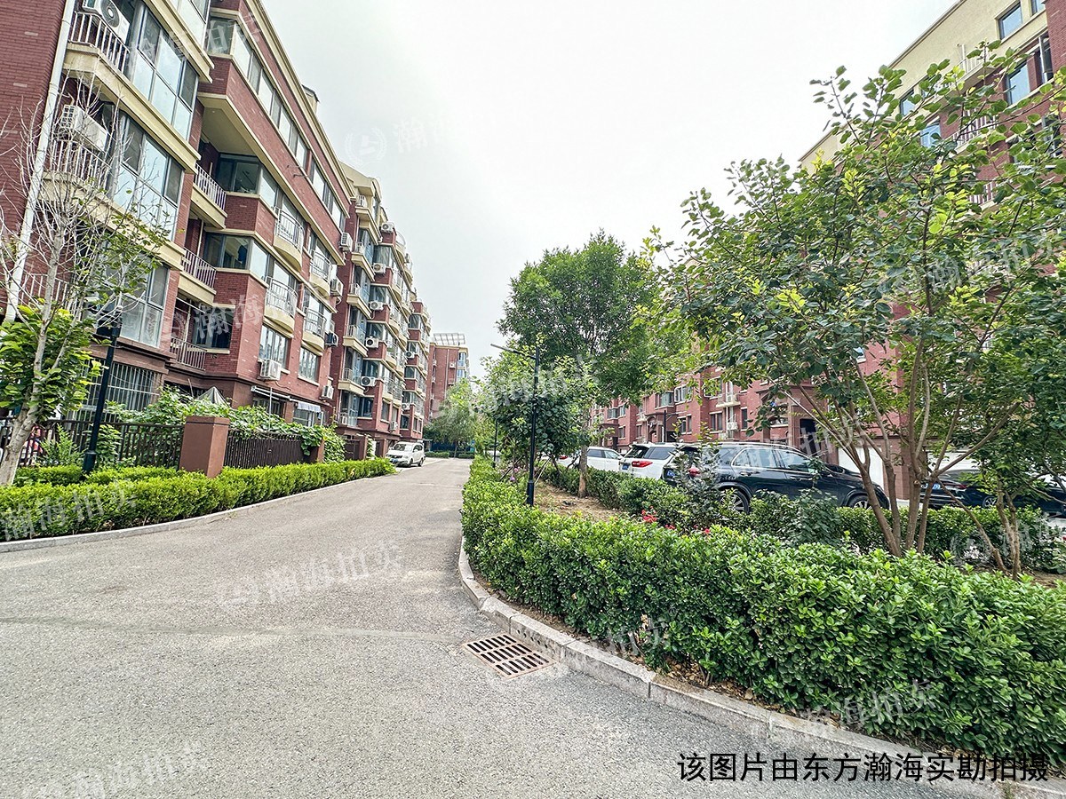 至善家园4号楼612室（带1花园）