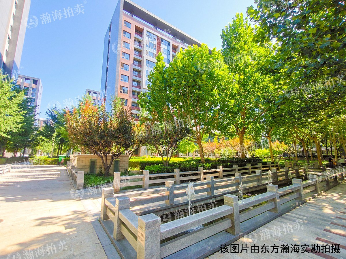 紫光发展大厦B座1单元302室