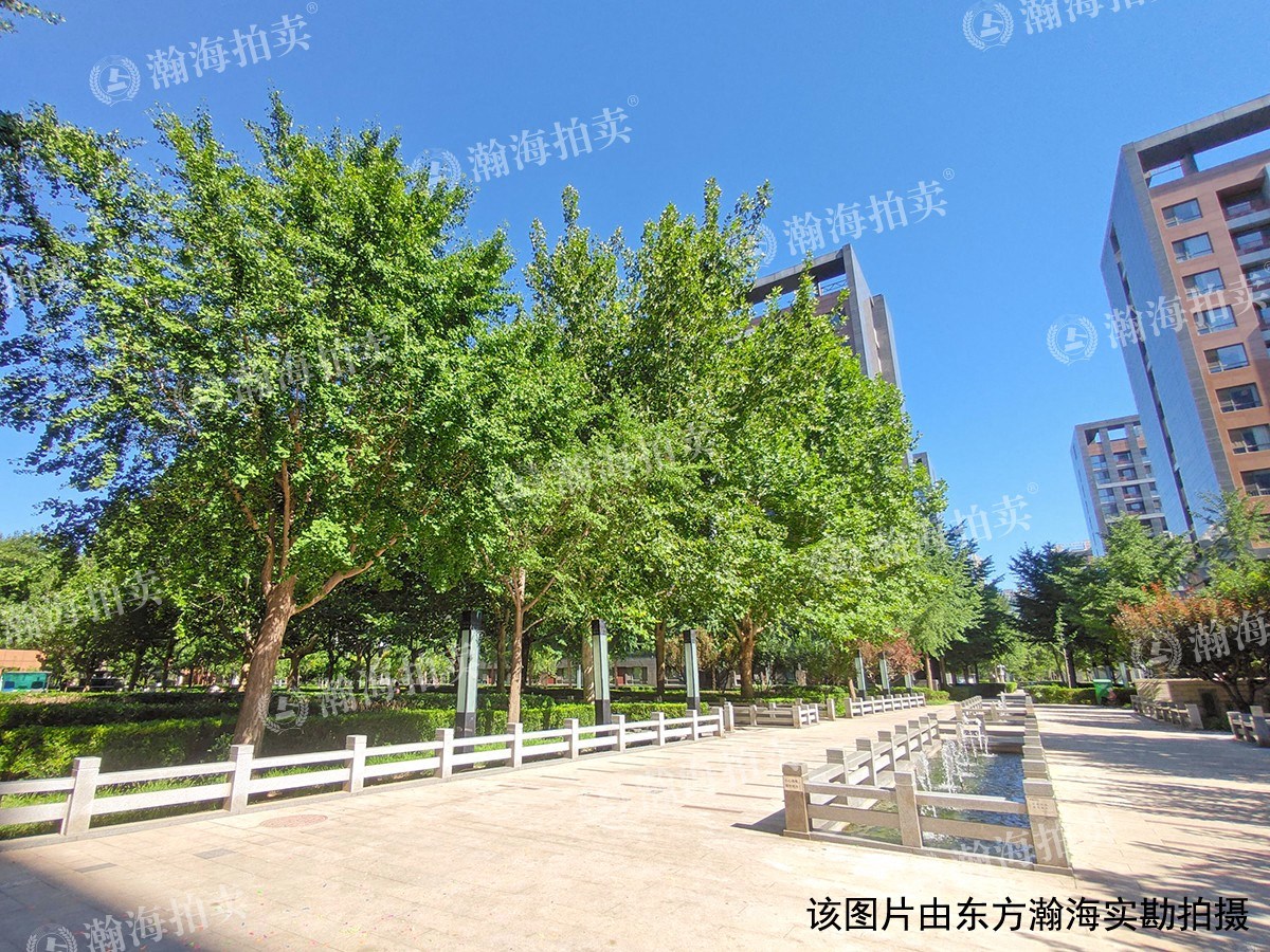 紫光发展大厦B座1单元302室