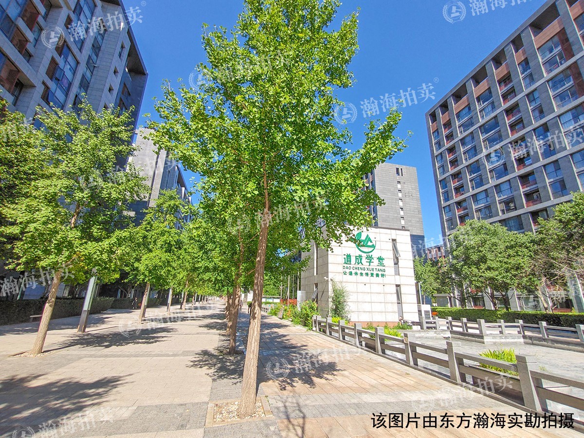 紫光发展大厦B座1单元302室