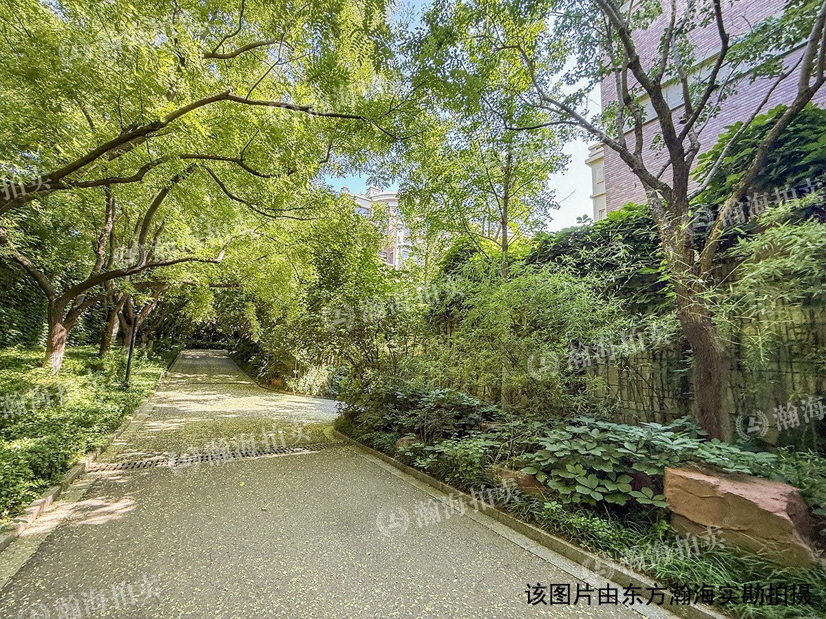 天地美墅119-177号楼151室