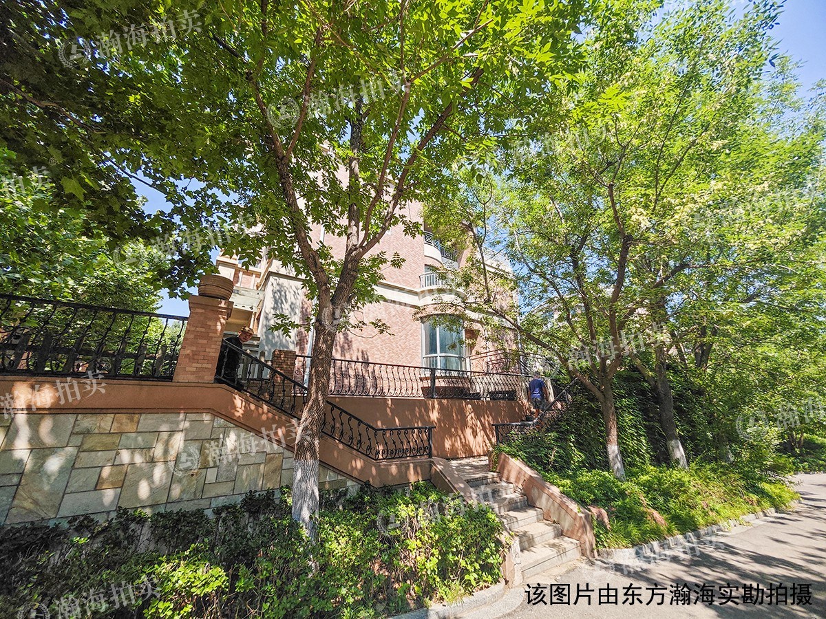 天地美墅202号楼02室