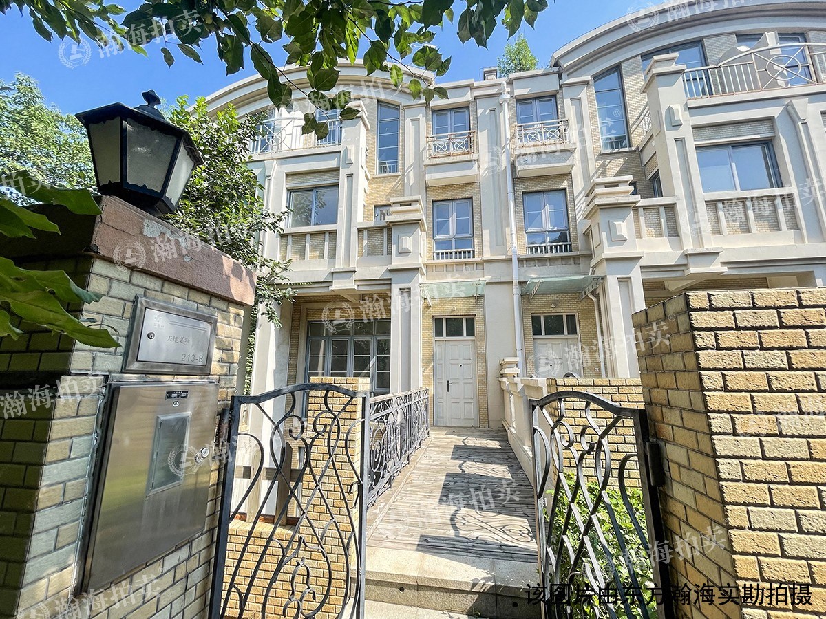 天地美墅二区107号楼01室