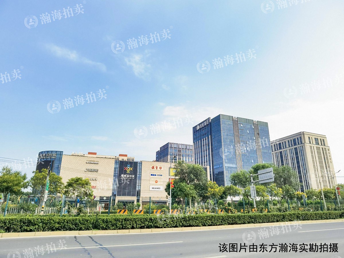 绿地启航社6号楼1015室