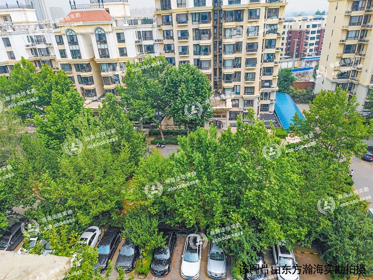 珠江拉维小镇3号楼1单元504室