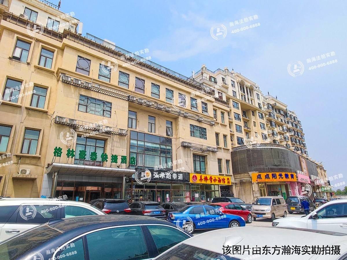珠江拉维小镇3号楼1单元504室