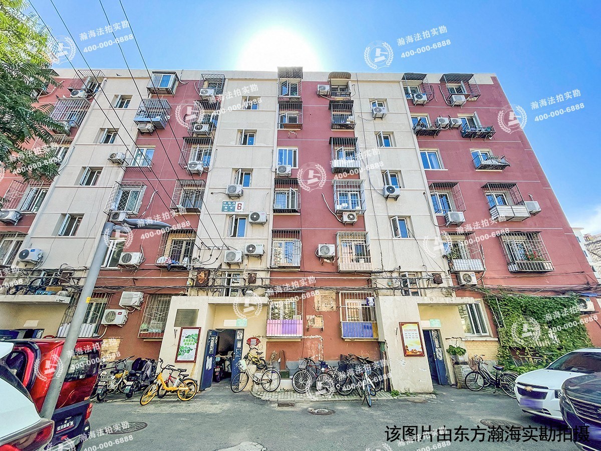 天地美墅135-165号楼165室