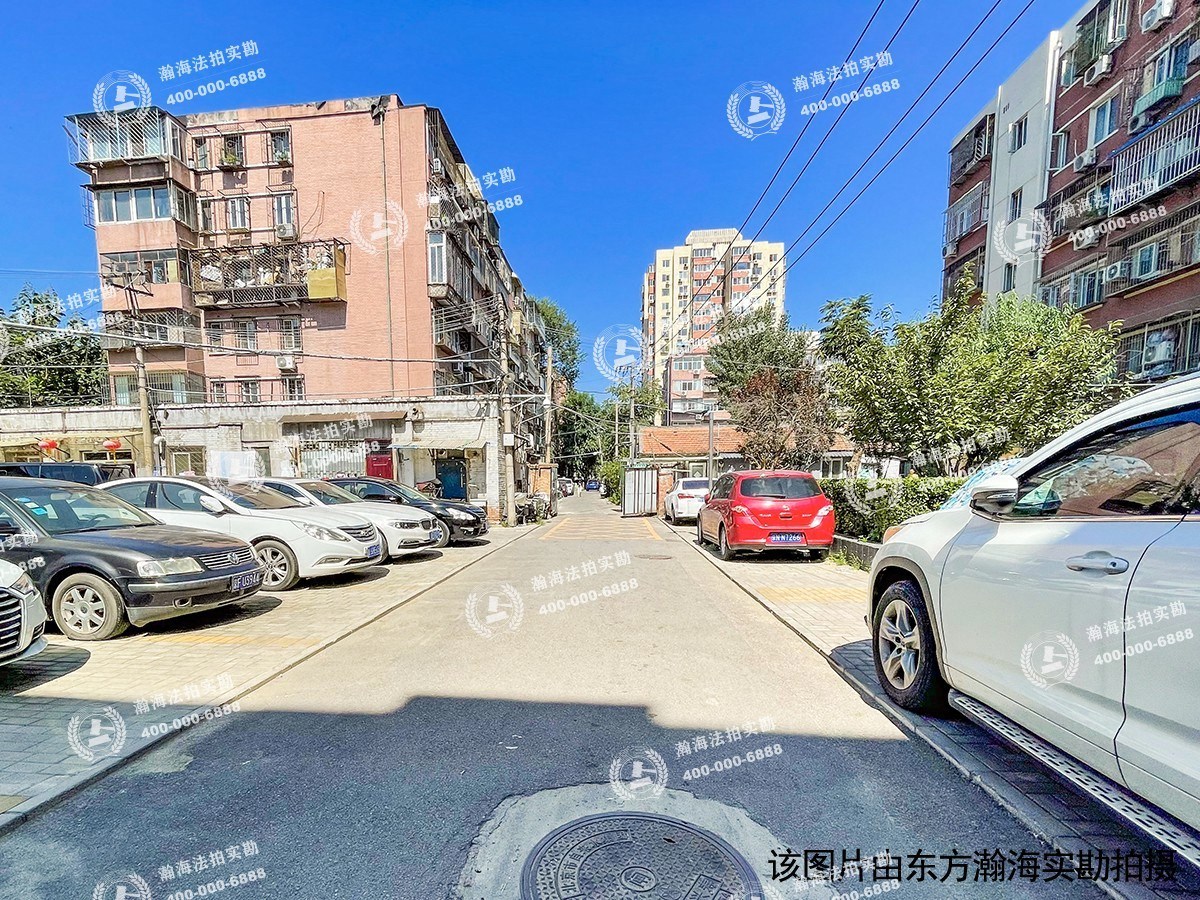 天地美墅135-165号楼165室