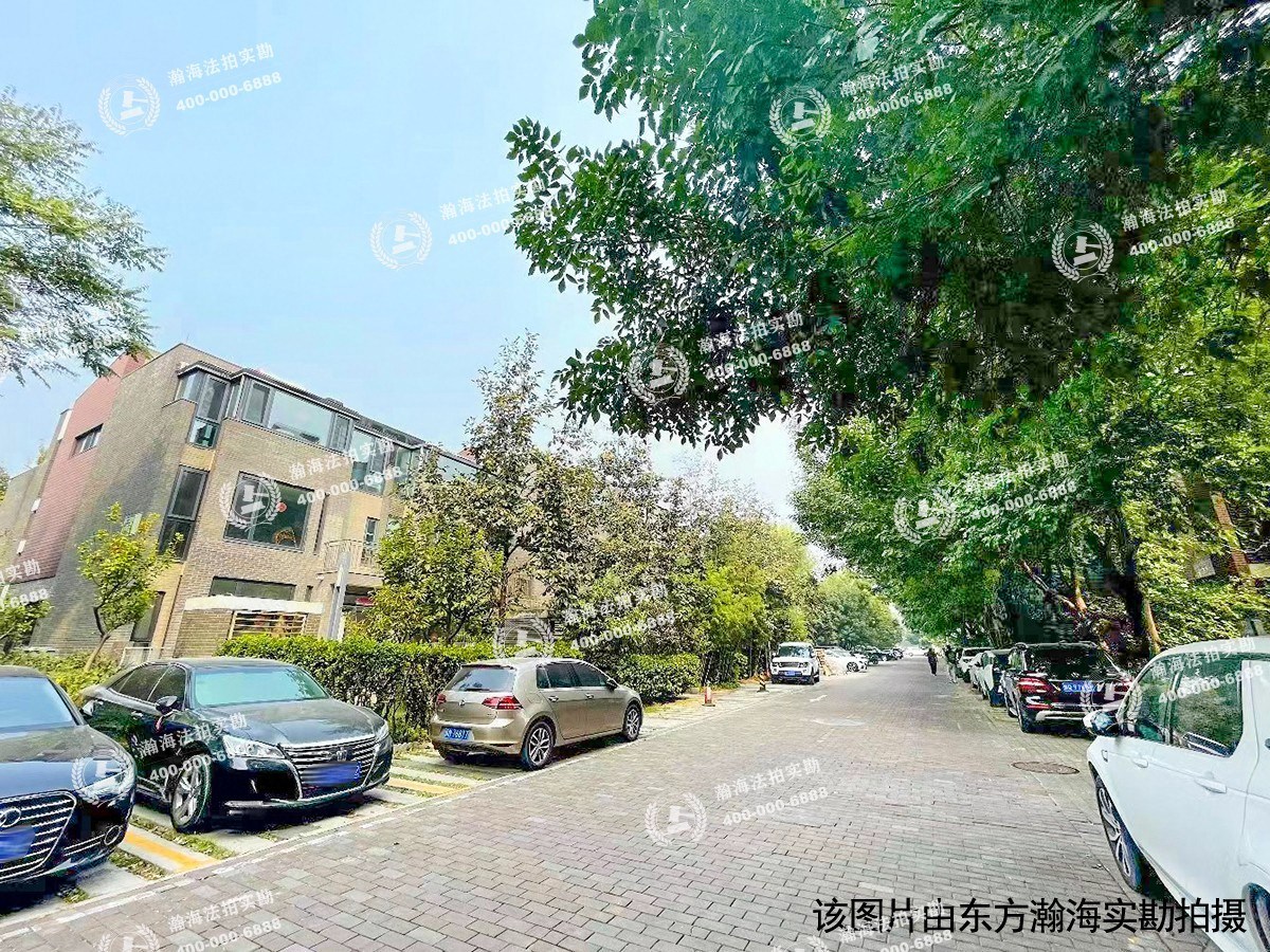 开利园小区60号楼1-401室