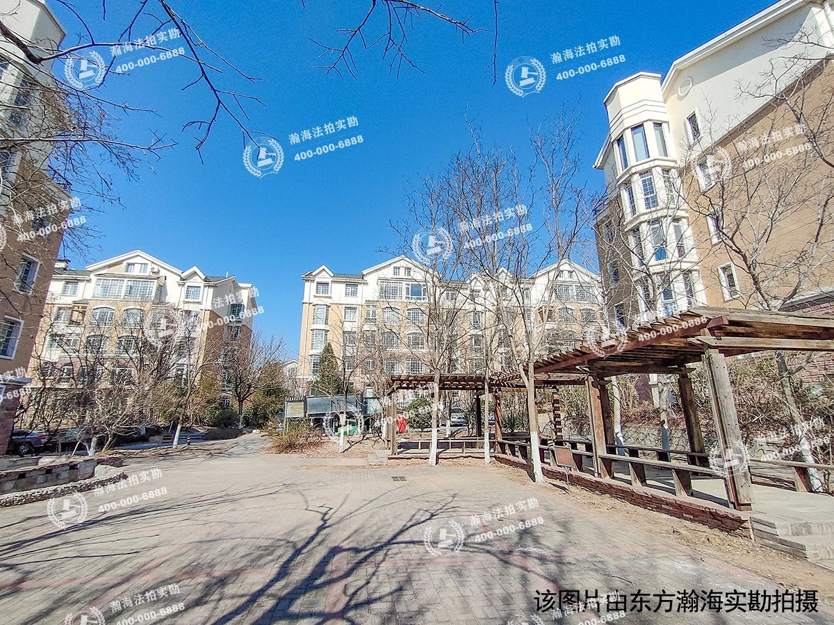 大宁山庄一区12号楼01号联排别墅