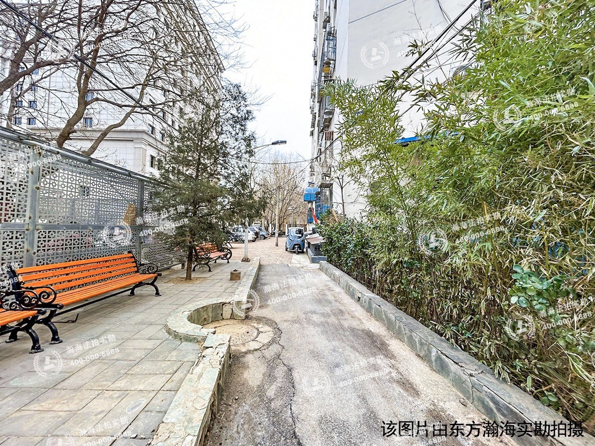 道家园4号楼1单元302室