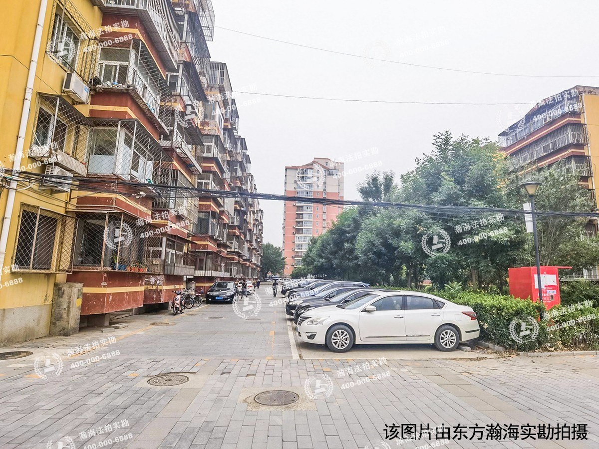 吴店西里1号楼4单元202室