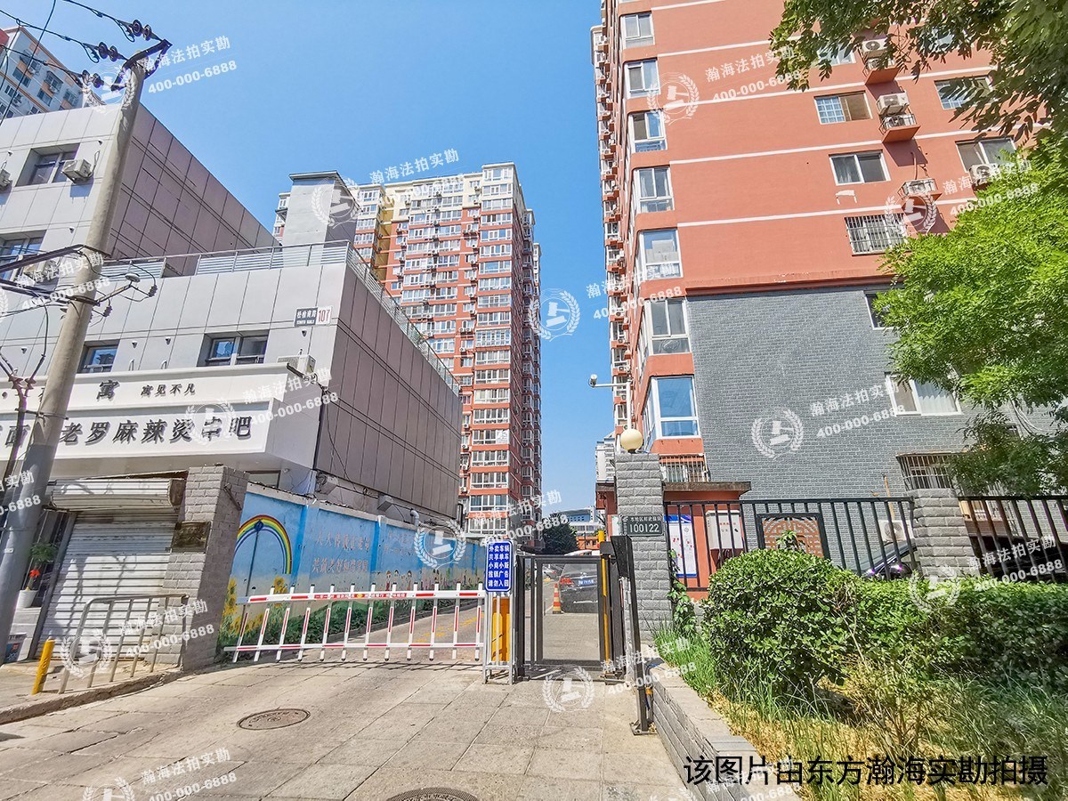 东景苑114号楼106室