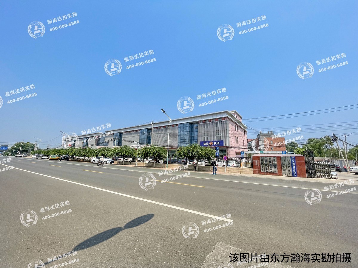 绿地启航社6号楼1015室