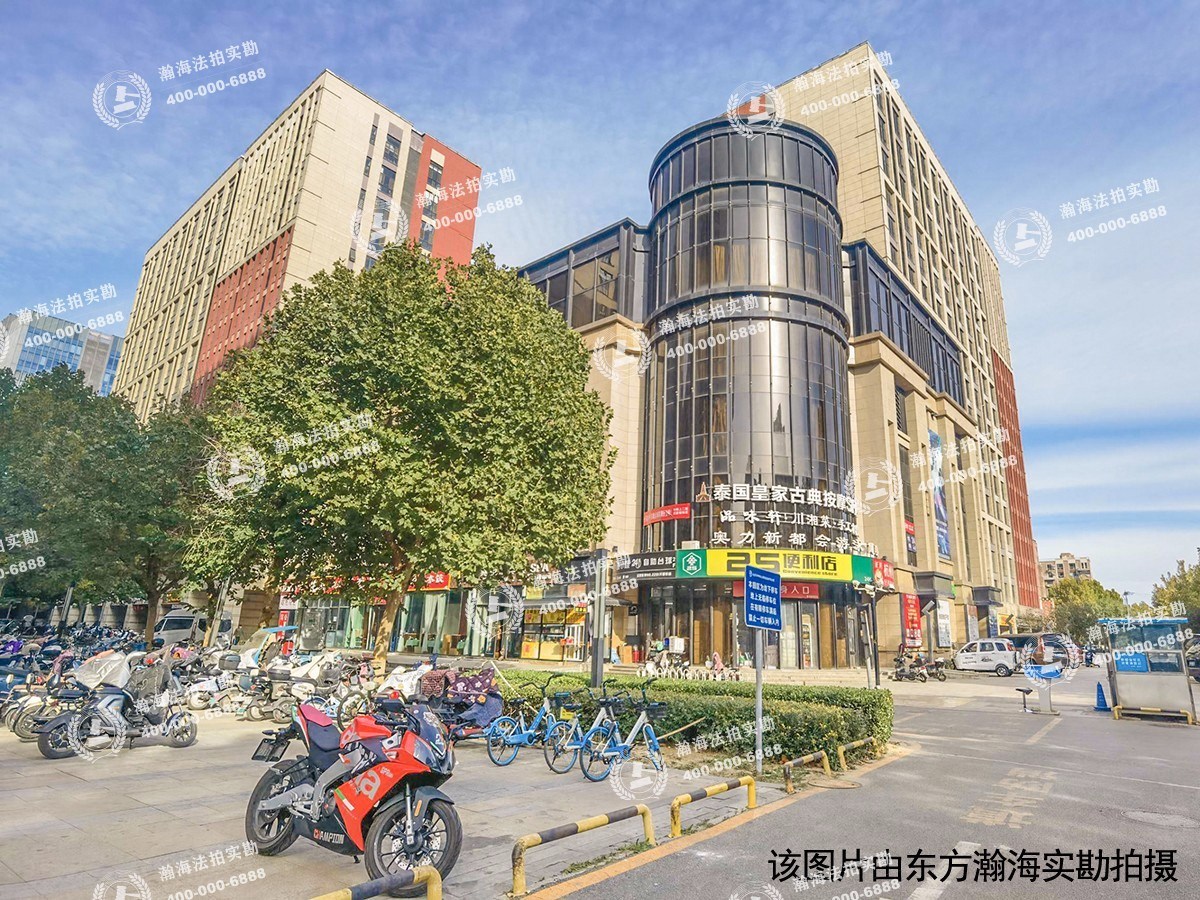绿地启航社6号楼1015室