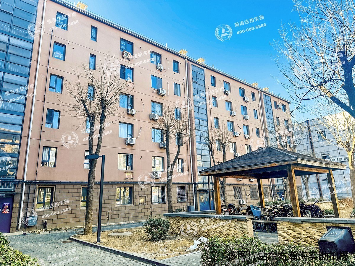 世纪家园10号楼6单元301室