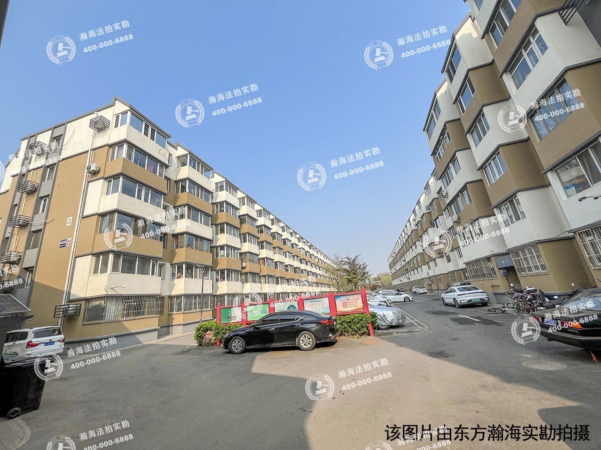 保利春天里18号楼1单元1601室