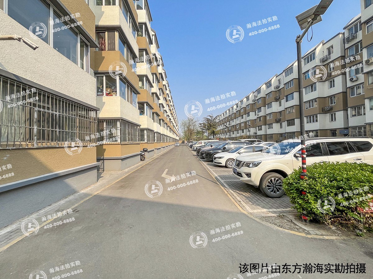保利春天里18号楼1单元1601室