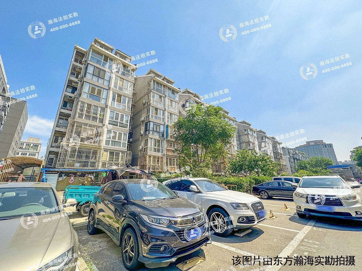 兴隆都市馨园18号楼1单元104号（半地下）