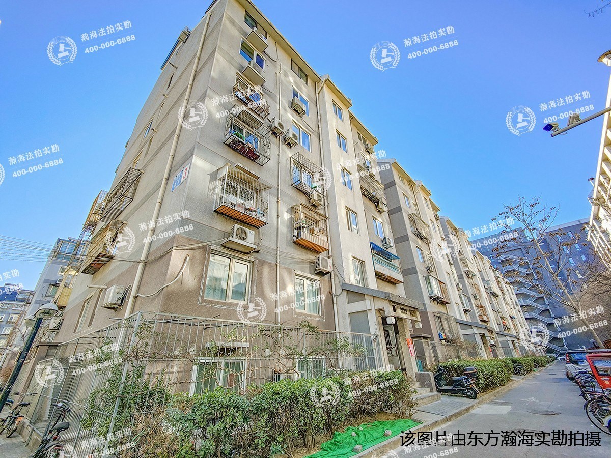 兴隆都市馨园18号楼1单元104号（半地下）