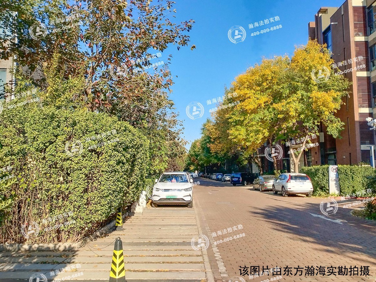 开利园小区60号楼1-401室