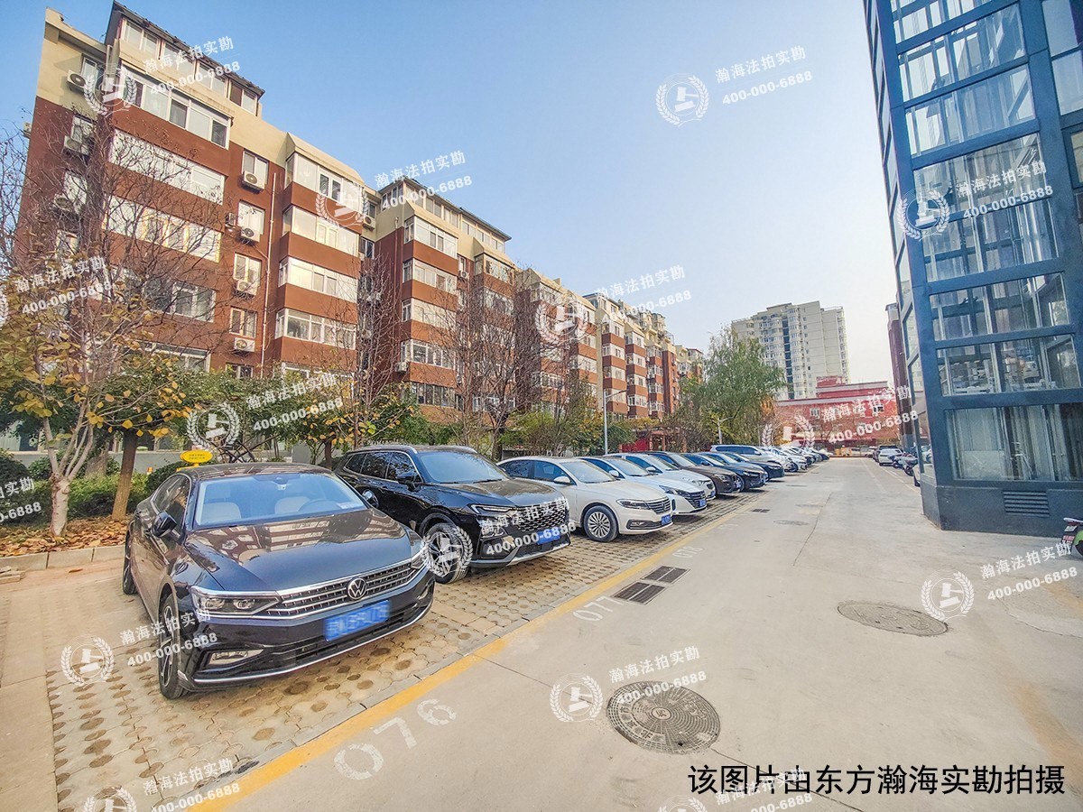 后现代城A区1号楼C单元703室